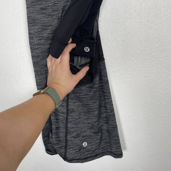 Lululemon Sz: 6 Heather Grey Bra and Swing Tank Combo - Picture 4 of 7